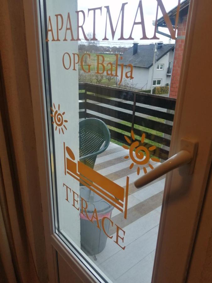 Apartman Opg Balja Garesnica Eksteriør bilde